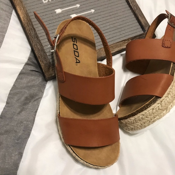 New! Sandals Wedges Tan 2 Strap 2" Heel Espadrille - Picture 4 of 7